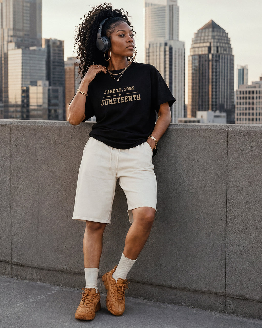 36 Star Freedom Tee | Heritage Sand